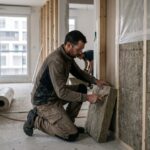 Isolation thermique intérieure : pose d'un isolant sur un mur intérieur